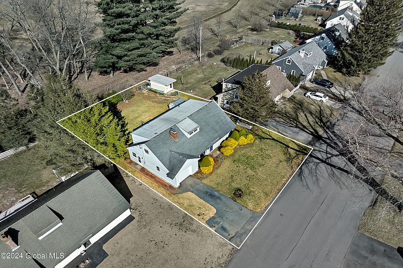 2nd image of 23 Dorwood Drive