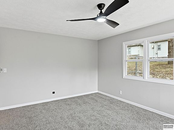 5th image of 1424 O St