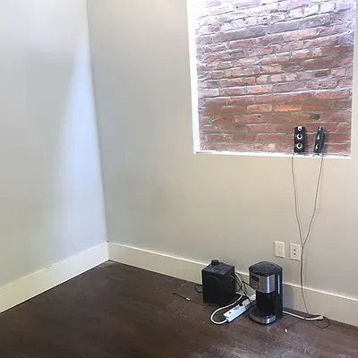 Rented by Nooklyn NYC LLC | media 16