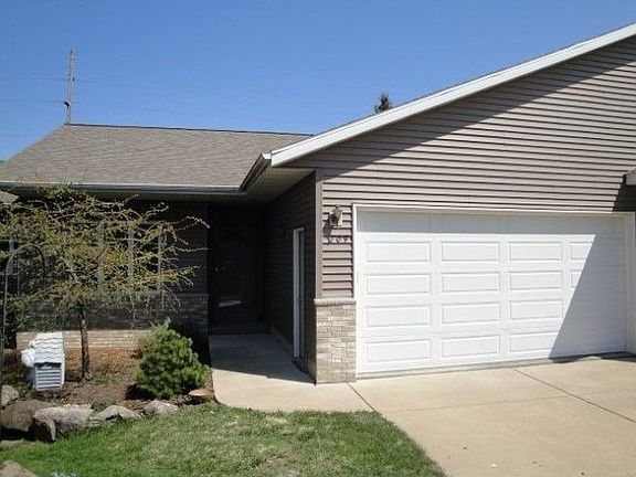 5th image of 709 Forest Glen Cir