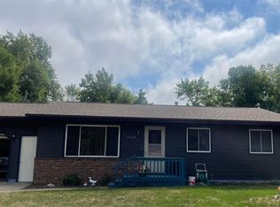 4104 S Holbrook Ave, Sioux Falls, SD 57106