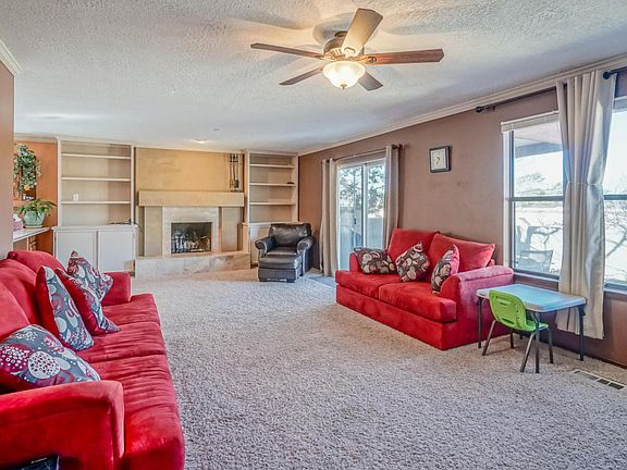 3rd image of 7125 Minuteman Dr NE