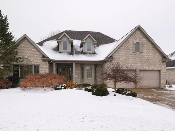 3778 Woodleigh Ave NW, Canton, OH 44718