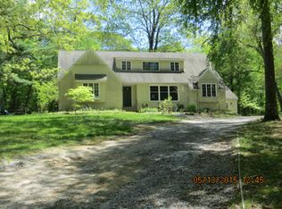 9 Meadow Woods Rd, Deep River, CT 06417