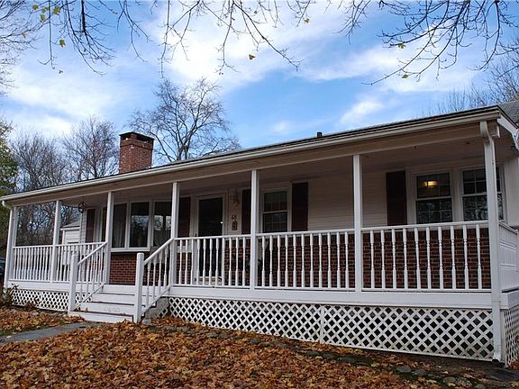 3rd image of 48 Whitewood Dr