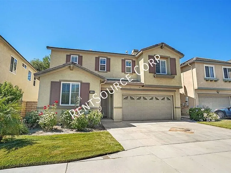 17420 Smoke Tree Ln — Photo 1