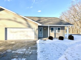 94 Riviera Dr, Michigan City, IN 46360