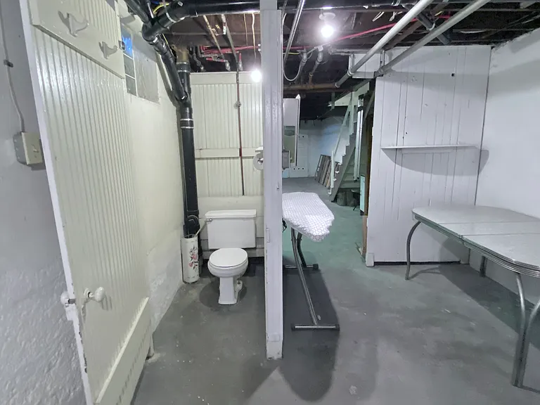 Pittsburgh toilet