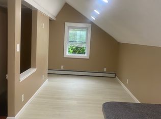 172 Beverly Rd #2, Hempstead, NY 11550