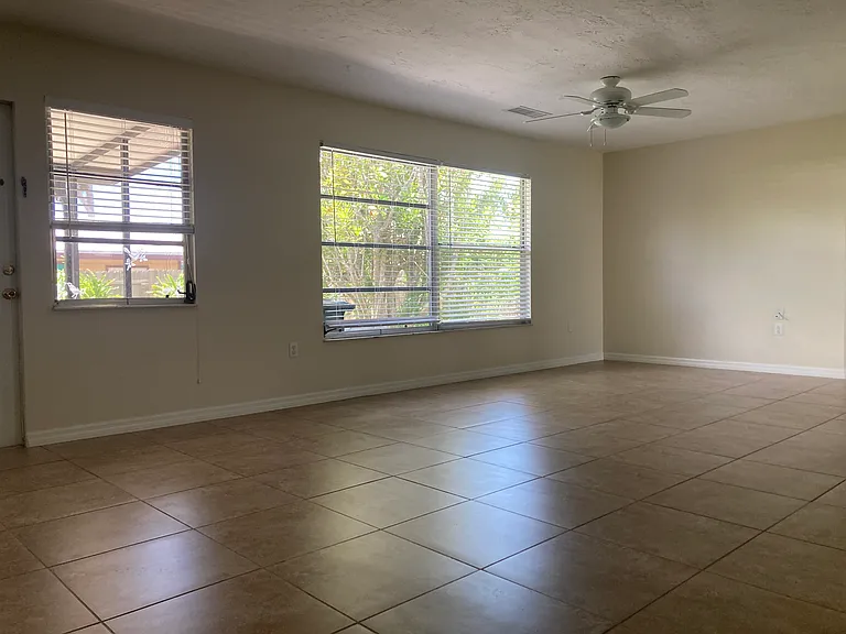 143 Cedar St — Photo 3