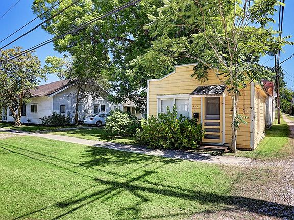 Property includes an efficiency cottage, previously a small storefront