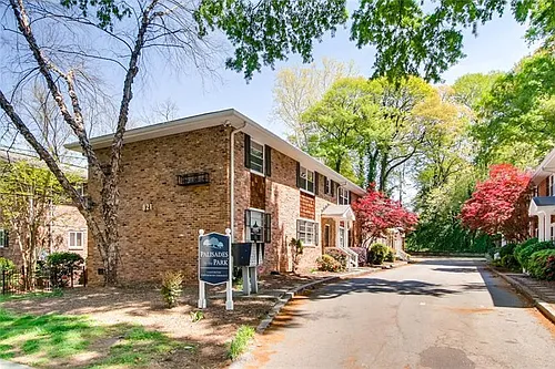 821 Durant Pl NE #3 Photo 1