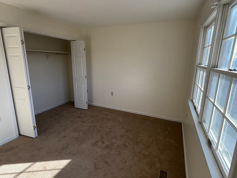 408 Tamarack Dr — Photo 49
