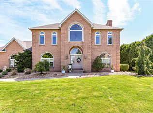 585 Agnes St, Greensburg, PA 15601