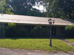 80 Poplar Knolls Ln, Mc Kenzie, TN 38201