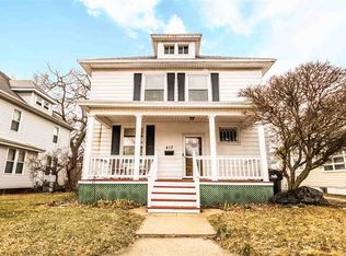 417 Haines Ave, Pekin, IL