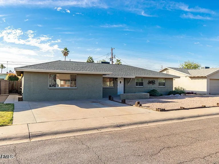 8419 E Granada Rd — Photo 3