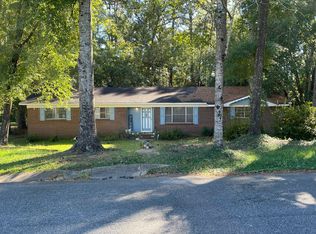 217 Idlewood Dr, Chickasaw, AL 36611