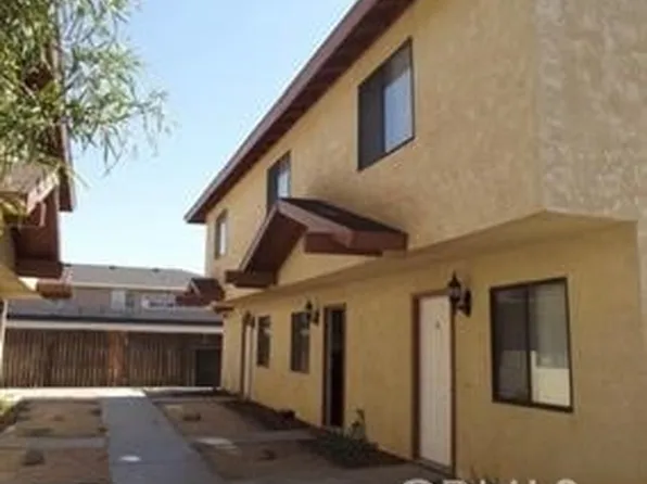 8318 Dogbane Ave, California City, CA 93505