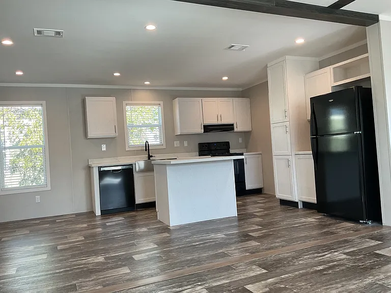 Saddlebrook — Photo 24
