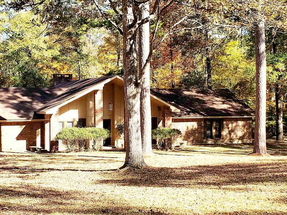 1st image of 1809 Pinehurst Dr