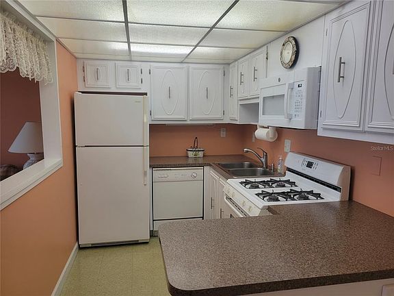 2nd image of 9950 62nd Ter N APT 417