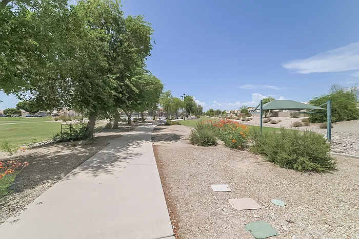 9542 W Potter Dr — Photo 21