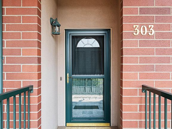 2nd image of 300 Columbia Point Dr Unit C303