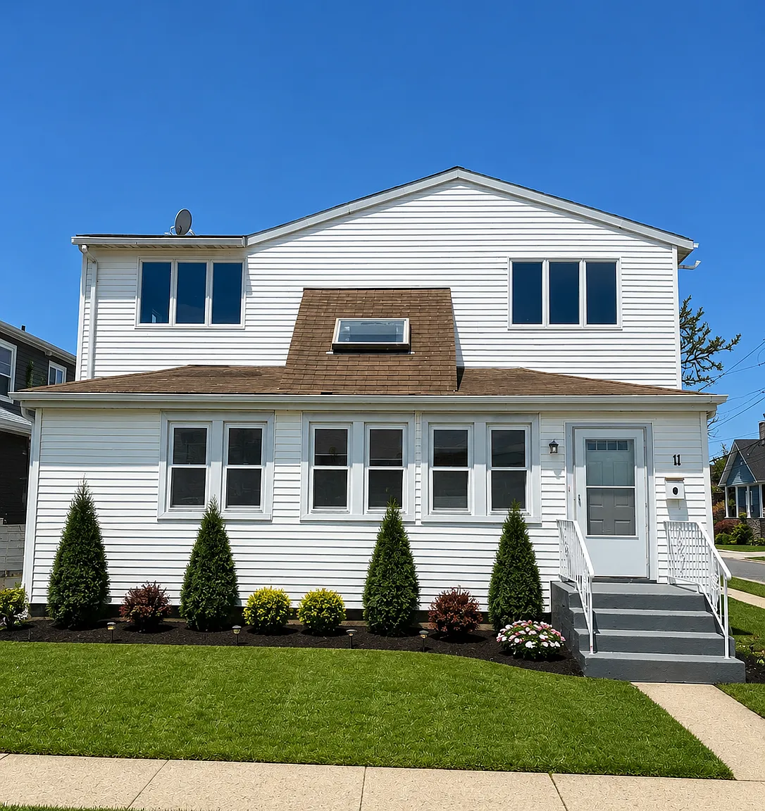 7 bed, 3153 sqft, $5,995 — Photo 1