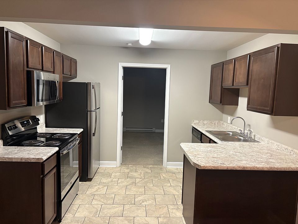1st image of 412 Southern Cross Dr #13
