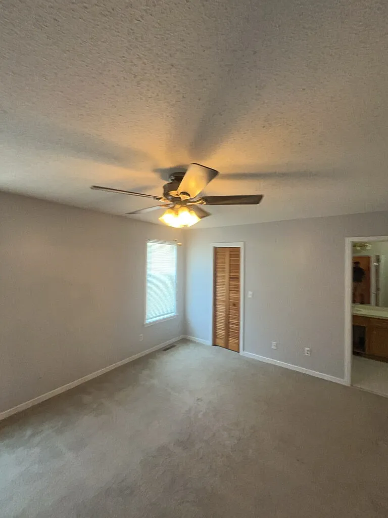 2915 Cathedral Lane — Photo 3