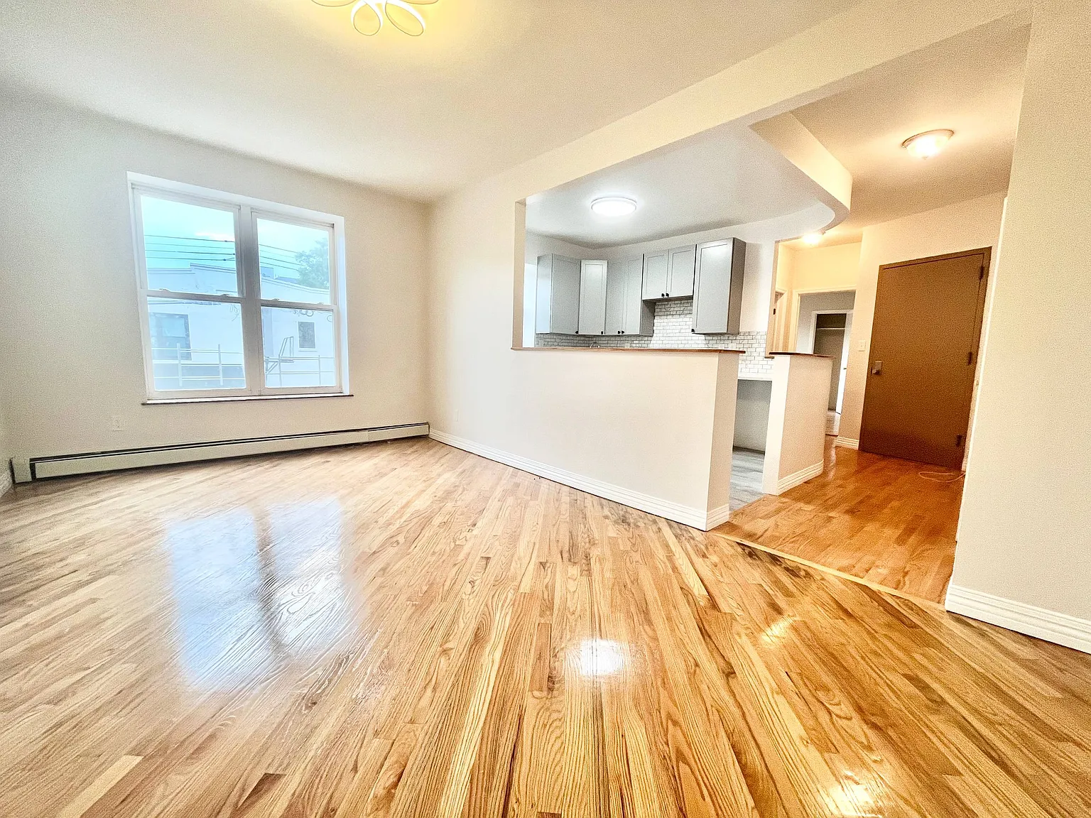 2111 East 22nd Street — Photo 3
