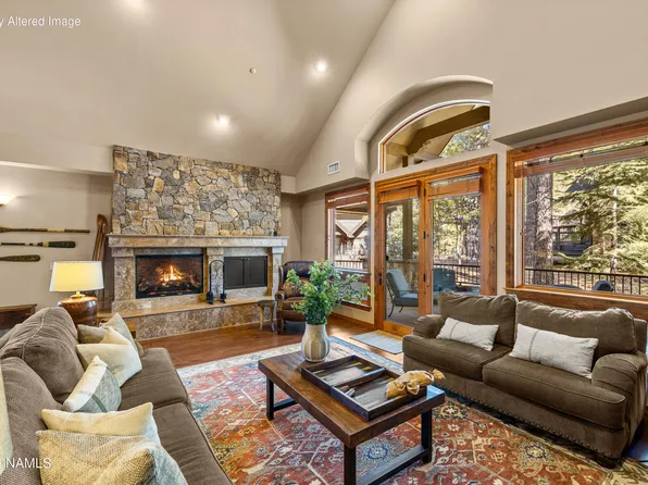 1704 E Trade Winds Ct, Flagstaff, AZ 86005