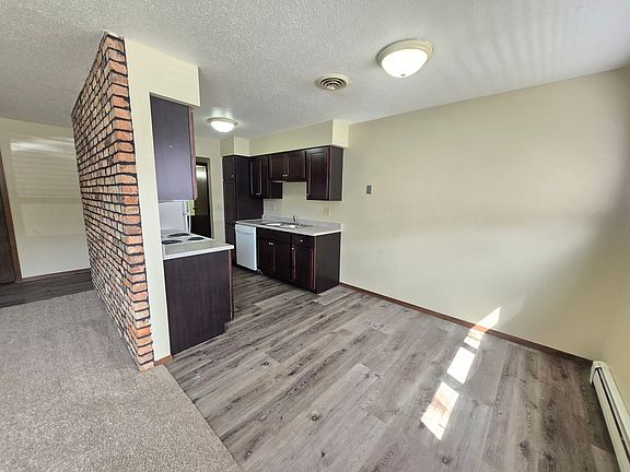 3rd image of 1804 S Stephen Ave APT 02