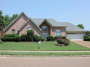 266 Bouldincrest Ave, Collierville, TN 38017