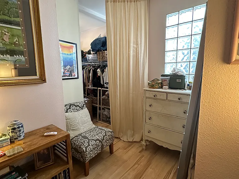 1356 N Pearl St #310 — Photo 4
