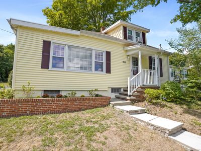 5167 Main Street, Trumbull, CT, 06611