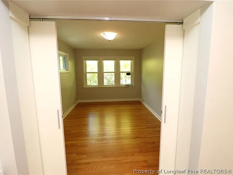 1009 Dogwood Ln — Photo 12
