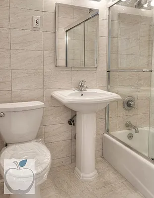 Rented by HOME RESIDENTIAL LLC | media 40