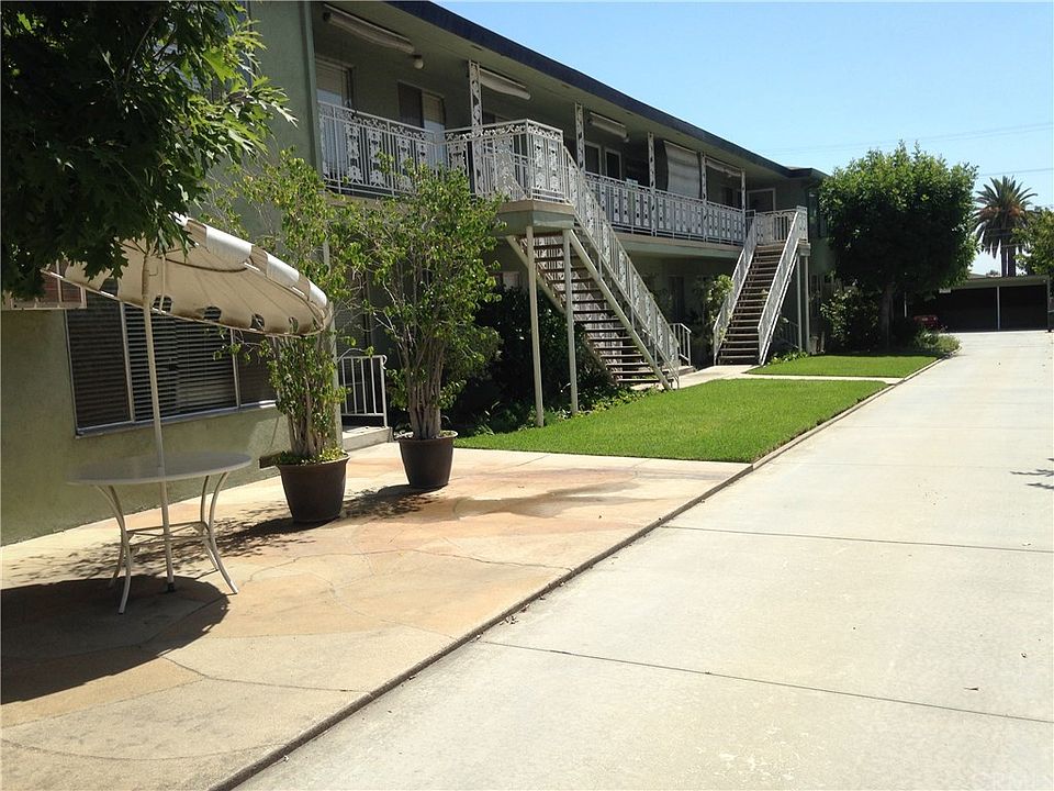 1st image of 1032 Arcadia Ave