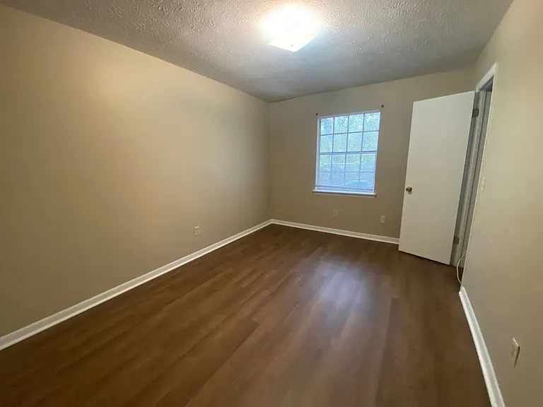 6707 E Highway 22 — Photo 15