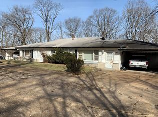4398 W Dry Fork Rd, Imperial, MO 63052