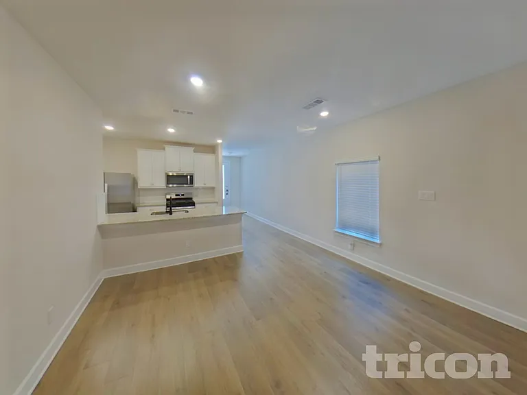 1208 Dye Blvd — Photo 4