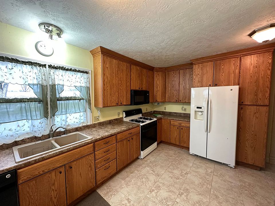 5805 Correctionville Rd, Sioux City, IA 51106 Zillow