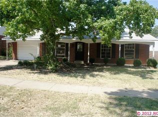 18537 E 2nd St, Tulsa, OK 74108