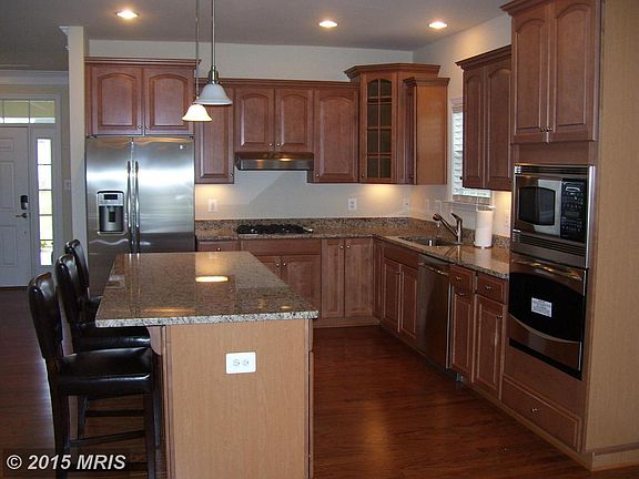 4th image of 5803 S Mills Manor Ct