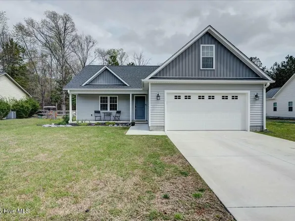 175 Oakley Drive, New Bern, NC 28560