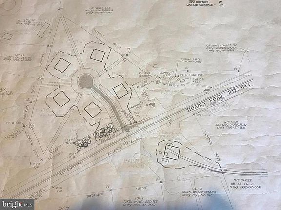 Plat showing both parcels on each side of Hoadly