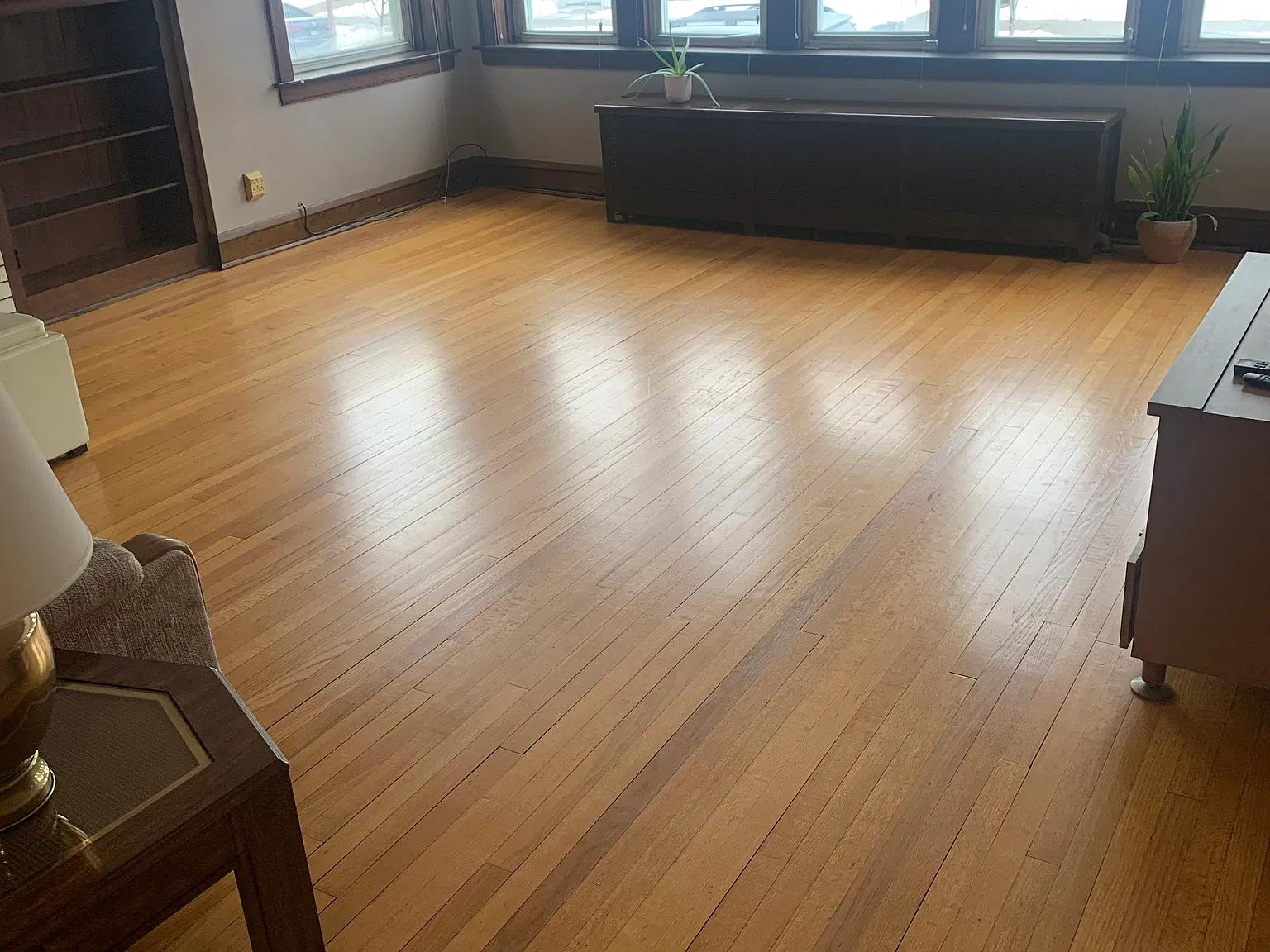 2 bed, 1200 sqft, $2,050 — Photo 4