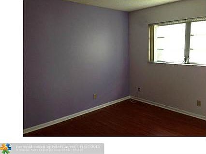 5th image of 9122 NW 31st Pl
